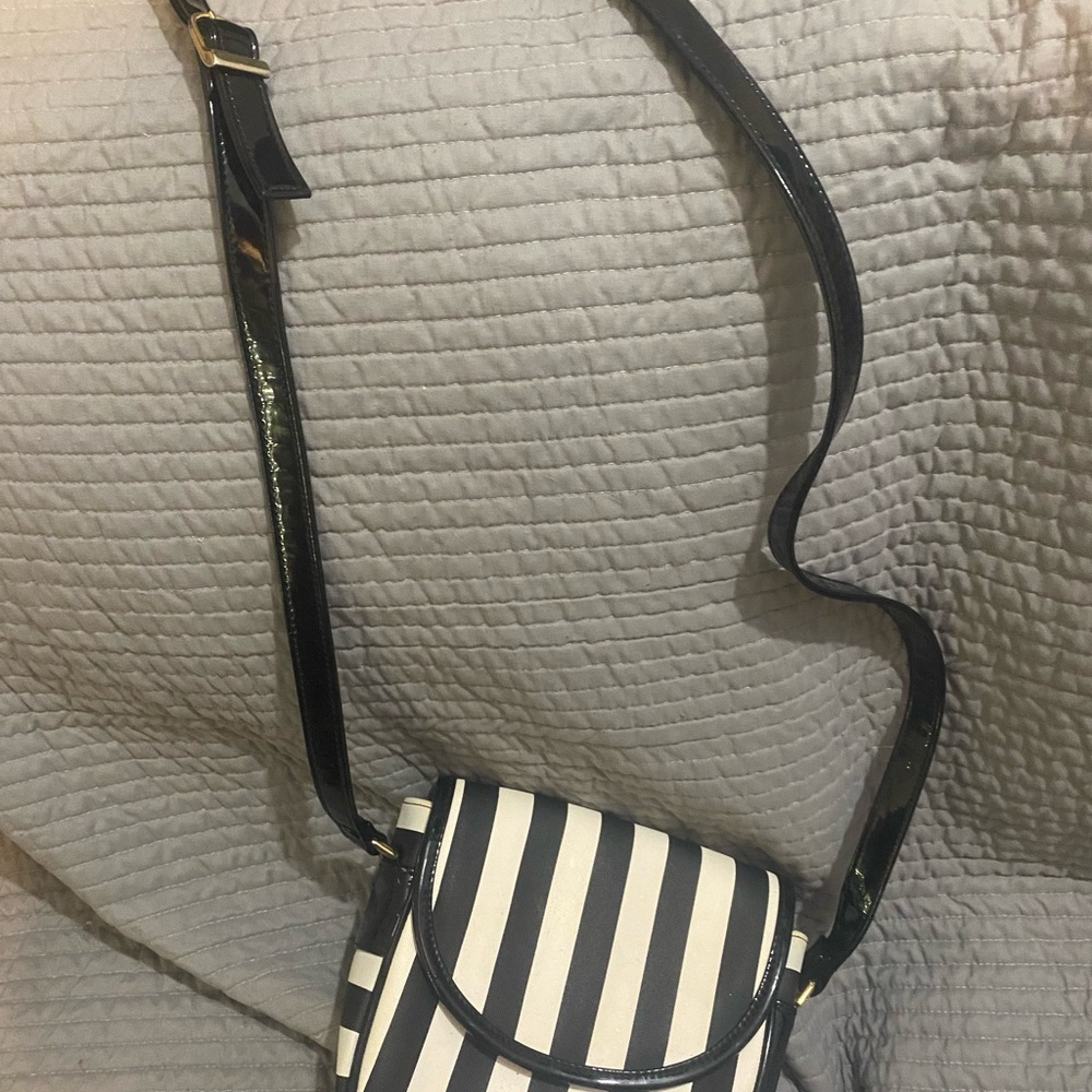 Black and White Striped Crossbody Bag